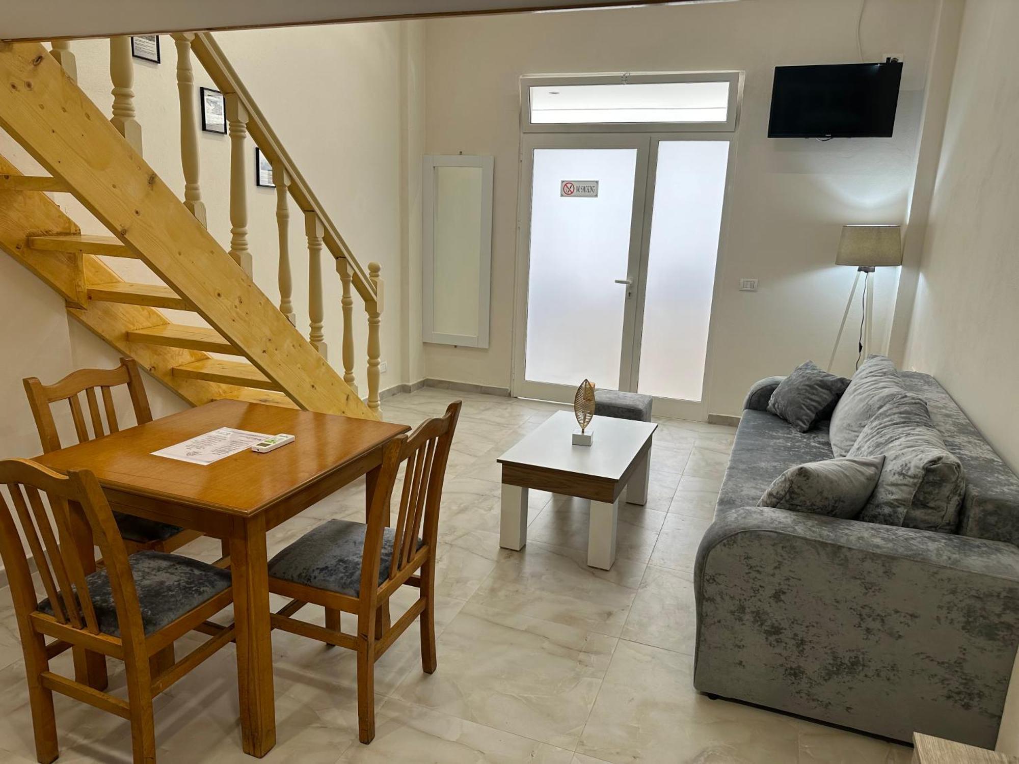 Troy Aparthotel Durrës Exteriér fotografie