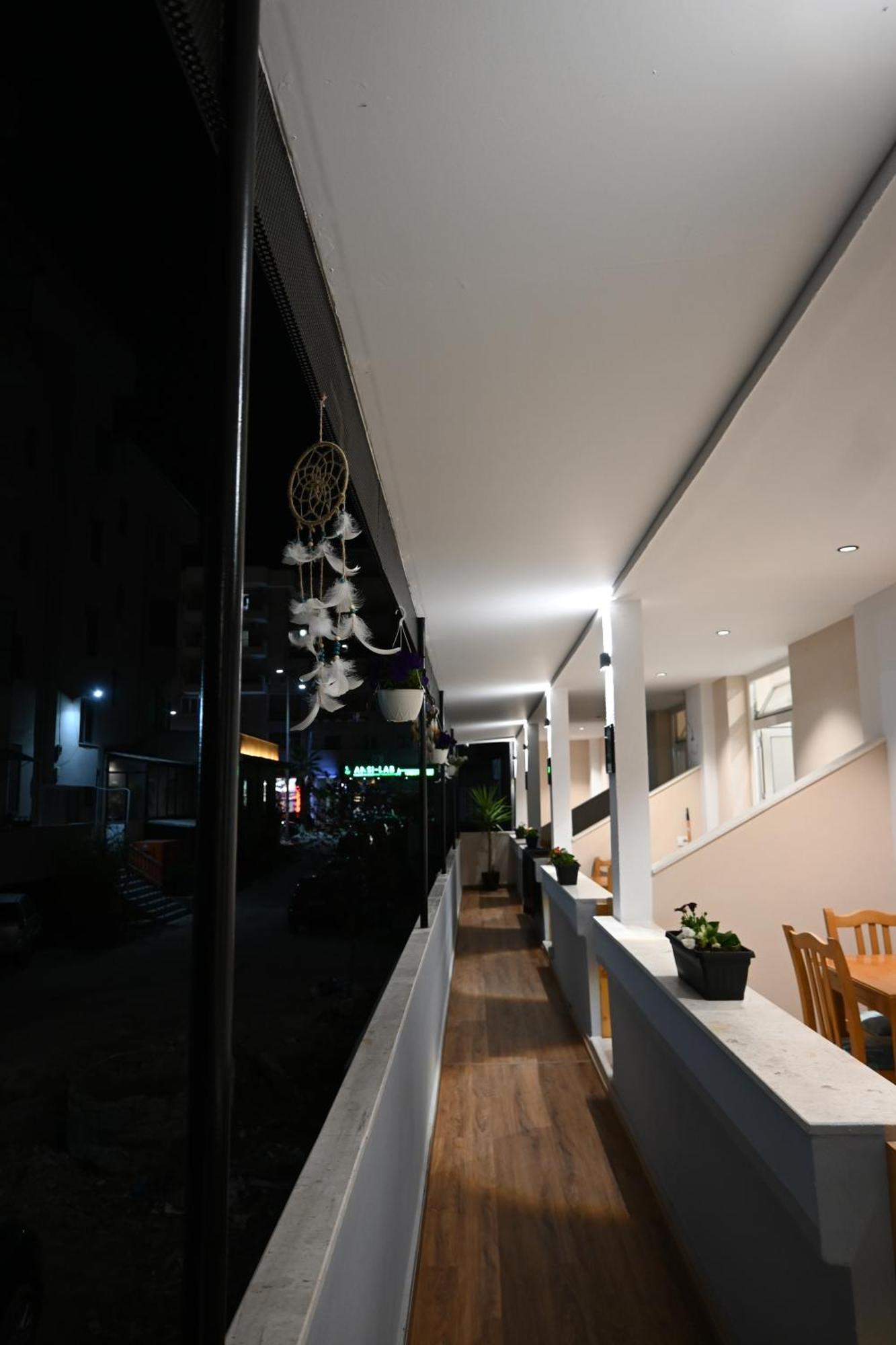 Troy Aparthotel Durrës Exteriér fotografie
